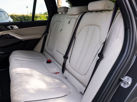 2026 BMW X5 - photo 6