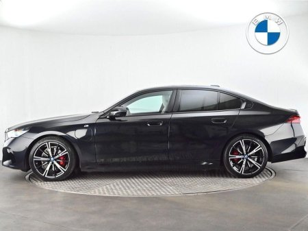 2024 BMW 5-Series - photo 3