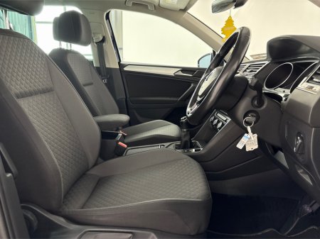2018 Volkswagen Tiguan - photo 52