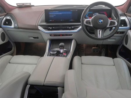 2025 BMW XM - photo 4
