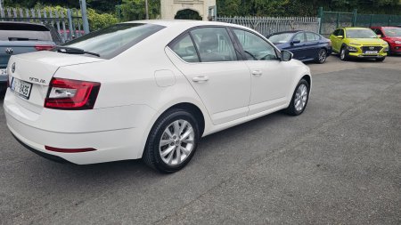 2017 Skoda Octavia - photo 6