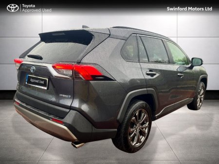2022 Toyota RAV4 - photo 2