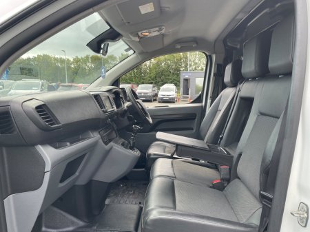 2021 Citroen Dispatch - photo 13