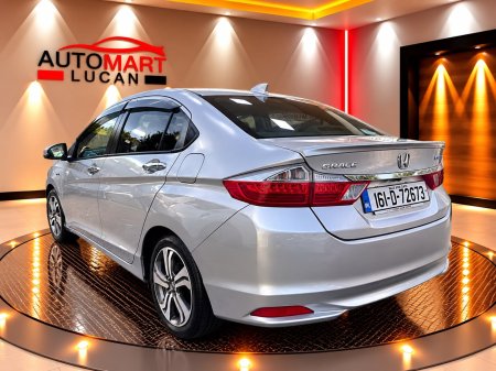 2016 Honda Grace - photo 9