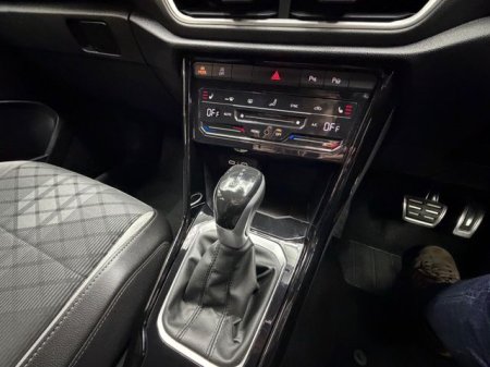 2023 Volkswagen T-Roc - photo 27