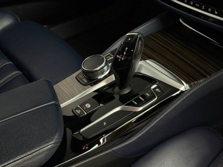 2017 BMW 5-Series - photo 13