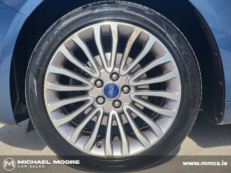 2021 Ford Mondeo - photo 9