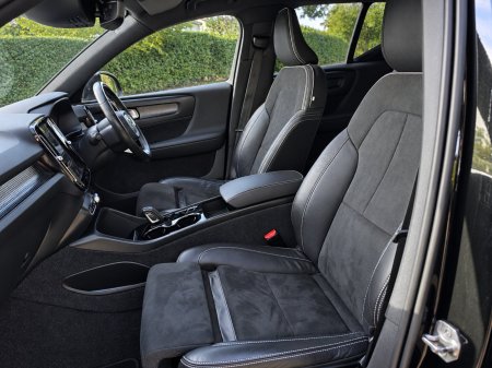 2021 Volvo XC40 - photo 16