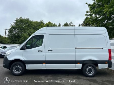 2027 Mercedes-Benz Sprinter - photo 21