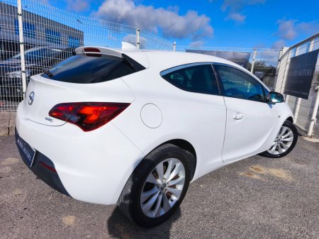 2018 Opel Astra - photo 10