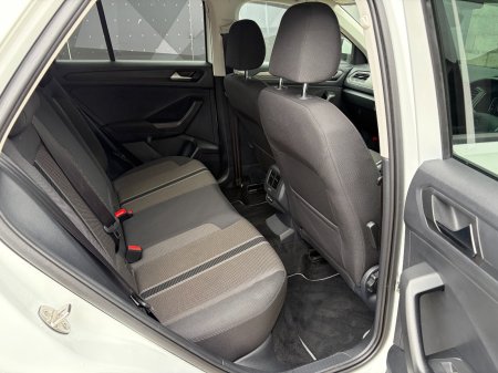 2021 Volkswagen T-Roc - photo 10