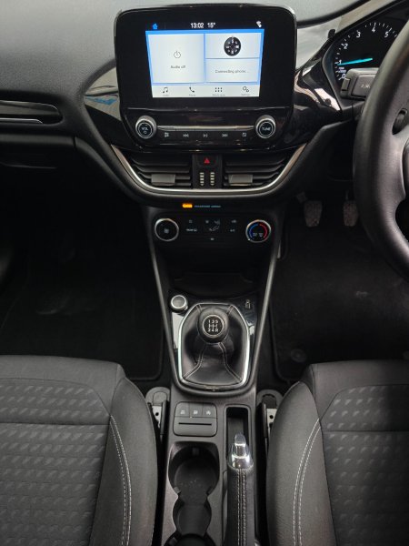 2018 Ford Fiesta - photo 13