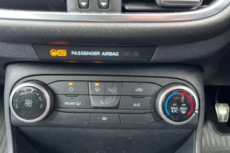 2020 Ford Fiesta - photo 38
