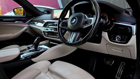2017 BMW 5-Series - photo 32