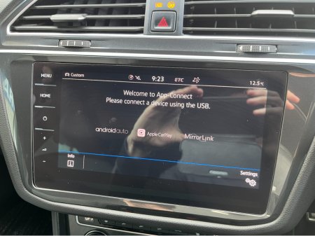 2018 Volkswagen Tiguan - photo 23