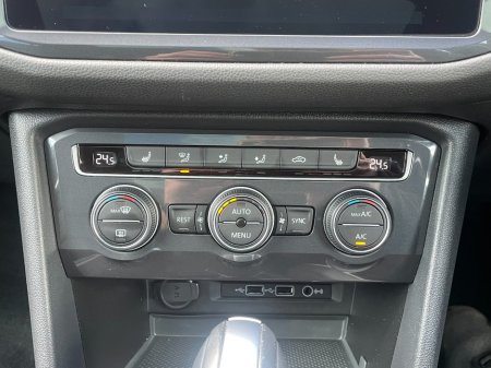 2020 Volkswagen Tiguan - photo 19