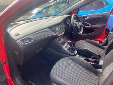 2018 Opel Astra - photo 14
