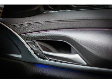 2022 BMW 5-Series - photo 29