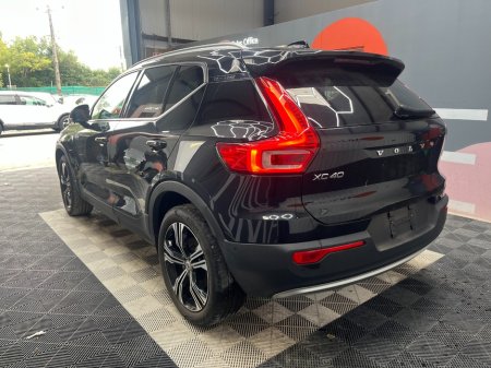 2021 Volvo XC40 - photo 5