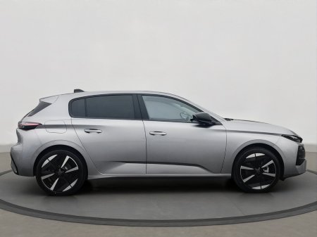 2026 Peugeot 308 - photo 19