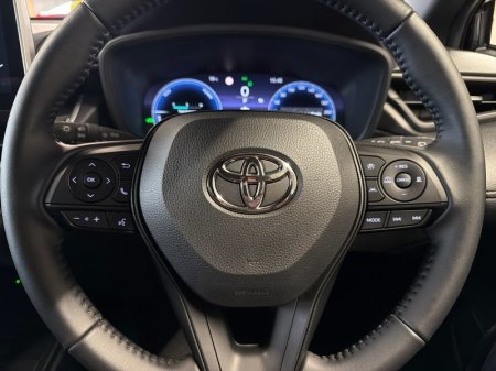2026 Toyota Corolla Cross - photo 15
