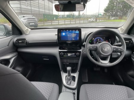 2026 Toyota Yaris Cross - photo 9