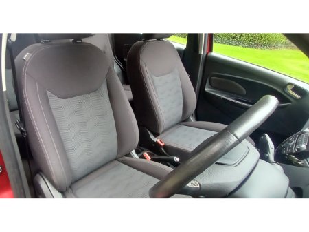 2018 Ford Fiesta - photo 15