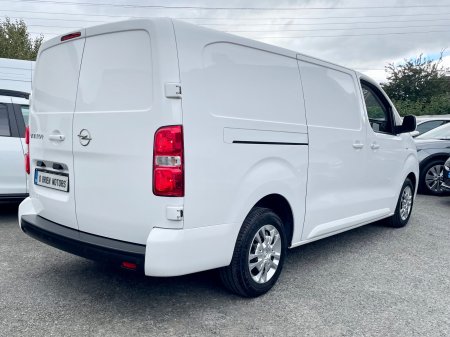 2021 Opel Vivaro - photo 12
