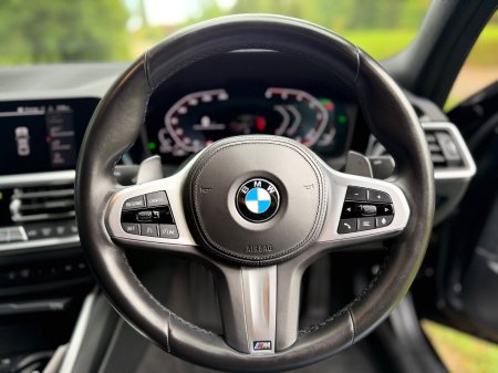2022 BMW 3-Series - photo 19