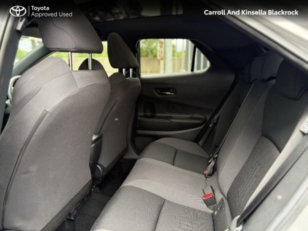 2025 Toyota C-HR - photo 7