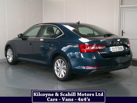 2021 Skoda Superb - photo 5