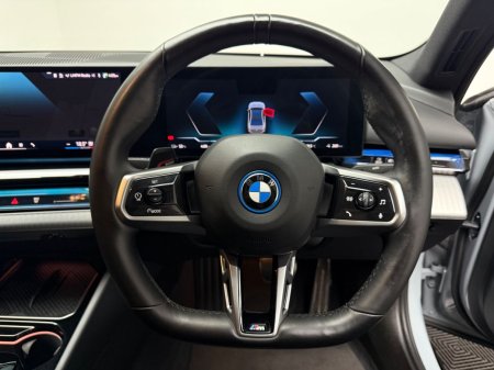 2023 BMW i5 - photo 14