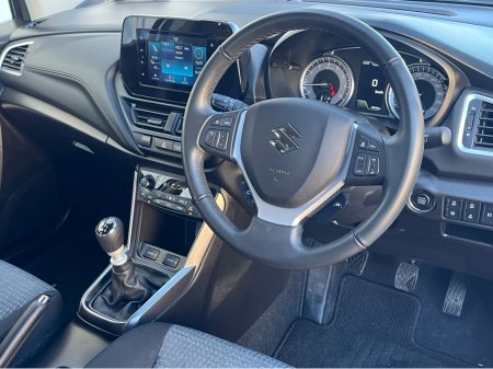 2025 Suzuki SX4 S-Cross - photo 18