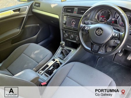 2018 Volkswagen Golf - photo 2