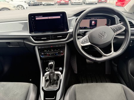 2024 Volkswagen T-Roc - photo 13