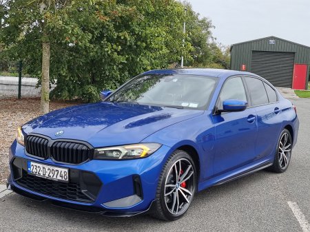 2023 BMW 3-Series - photo 16