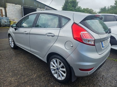 2017 Ford Fiesta - photo 9