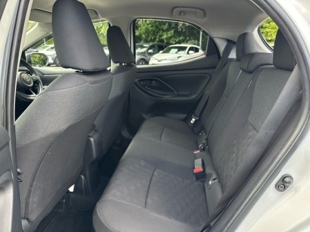 2025 Toyota Yaris - photo 7