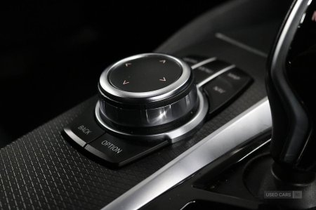 2022 BMW 5-Series - photo 24