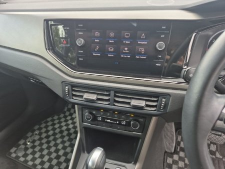 2020 Volkswagen Polo - photo 14
