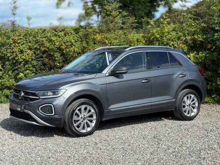 2023 Volkswagen T-Roc - photo 8