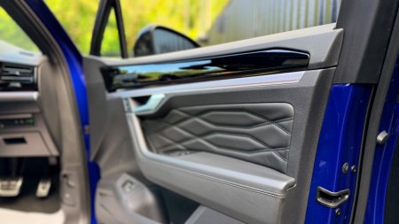 2023 Volkswagen Touareg - photo 10
