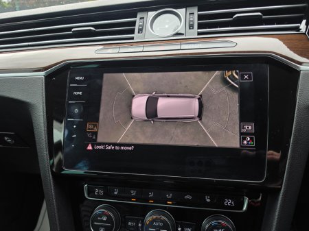 2018 Volkswagen Passat - photo 17