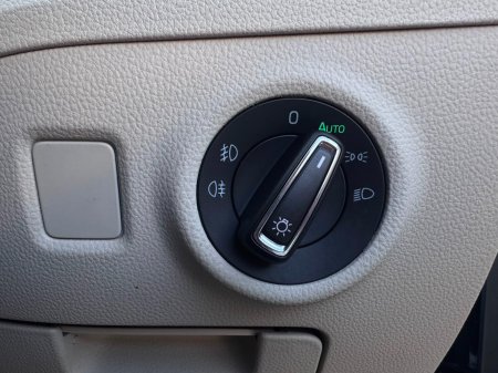 2018 Skoda Superb - photo 35