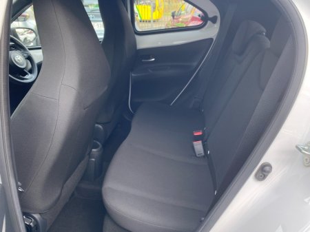 2023 Toyota Aygo X - photo 7