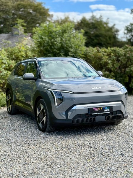 2026 Kia EV3 - photo 2