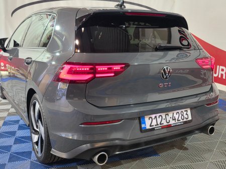 2021 Volkswagen Golf - photo 4