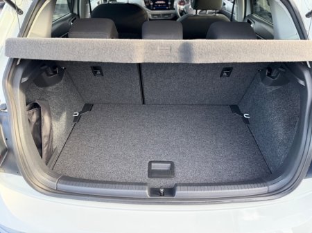 2019 Volkswagen Polo - photo 35