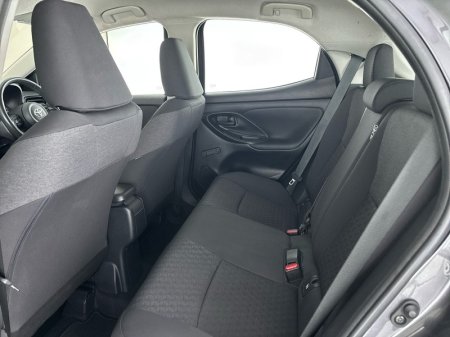 2023 Toyota Yaris - photo 7