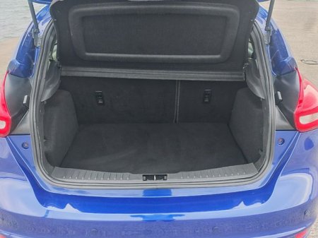 2018 Ford Focus - photo 5